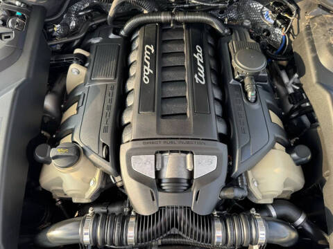 2012 Porsche Cayenne Turbo