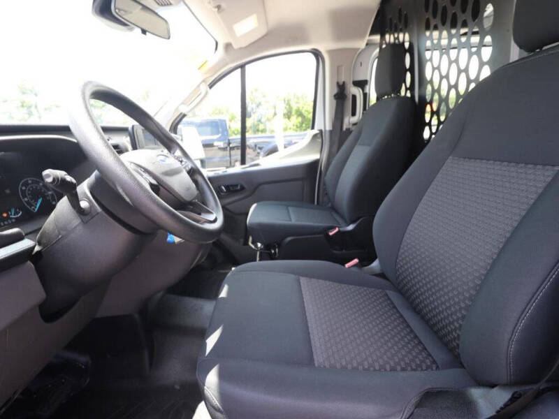 2025 Ford Transit