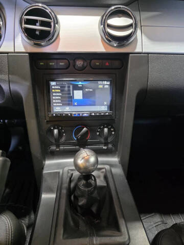 2006 Ford Mustang GT Deluxe