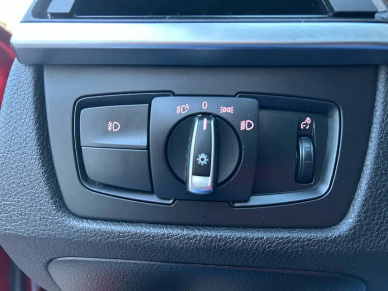 2015 BMW 3 Series 328i