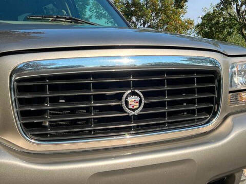 2000 Cadillac Escalade