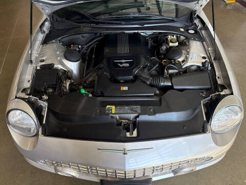 2004 Ford Thunderbird Deluxe