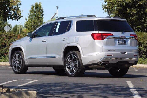 2018 GMC Acadia Denali