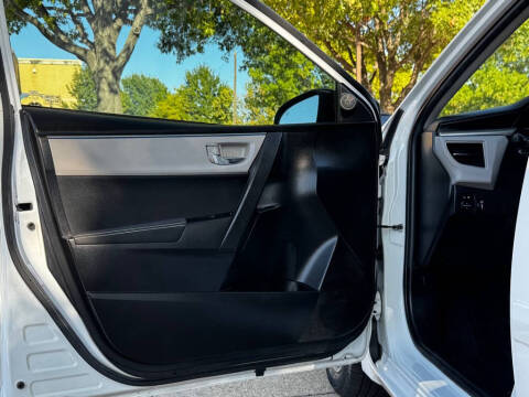 2016 Toyota Corolla LE Plus