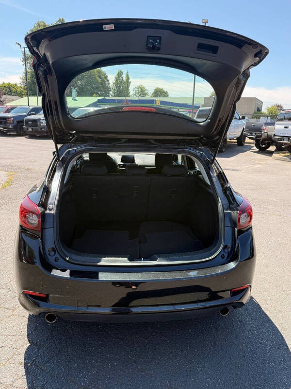2017 Mazda MAZDA3 Sport