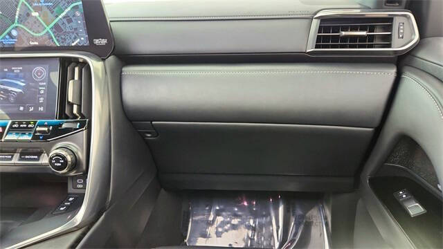 2023 Lexus LX 600 Luxury