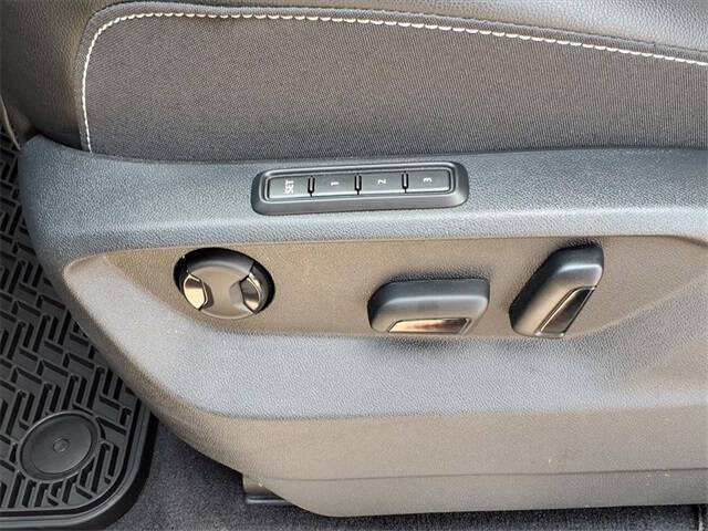 2024 Volkswagen Atlas Cross Sport SEL R-Line 4Motion