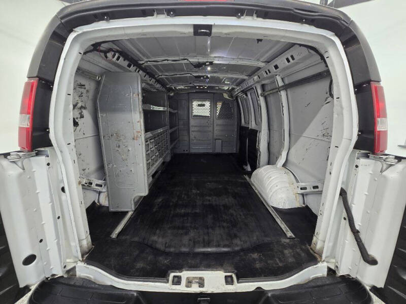 2020 Chevrolet Express 2500