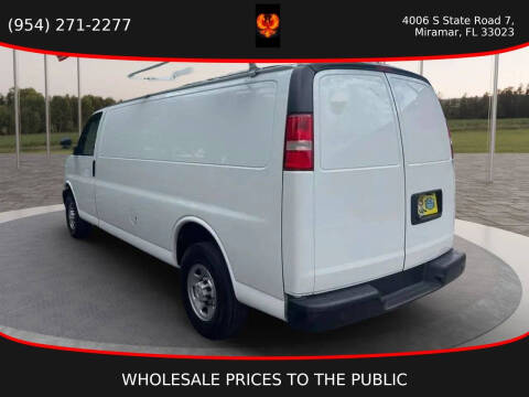 2022 Chevrolet Express 2500