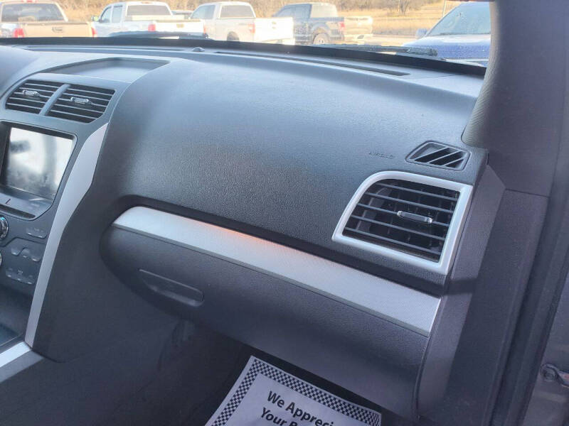 2011 Ford Explorer XLT