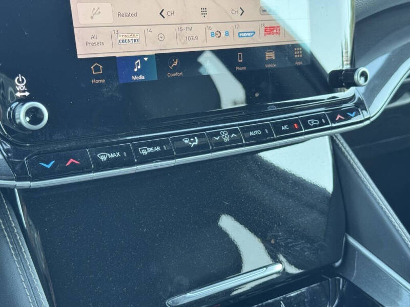 2024 Jeep Wagoneer L