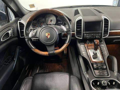 2012 Porsche Cayenne S