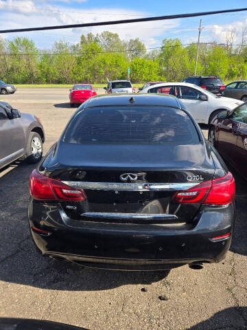 2016 Infiniti Q70L 3.7