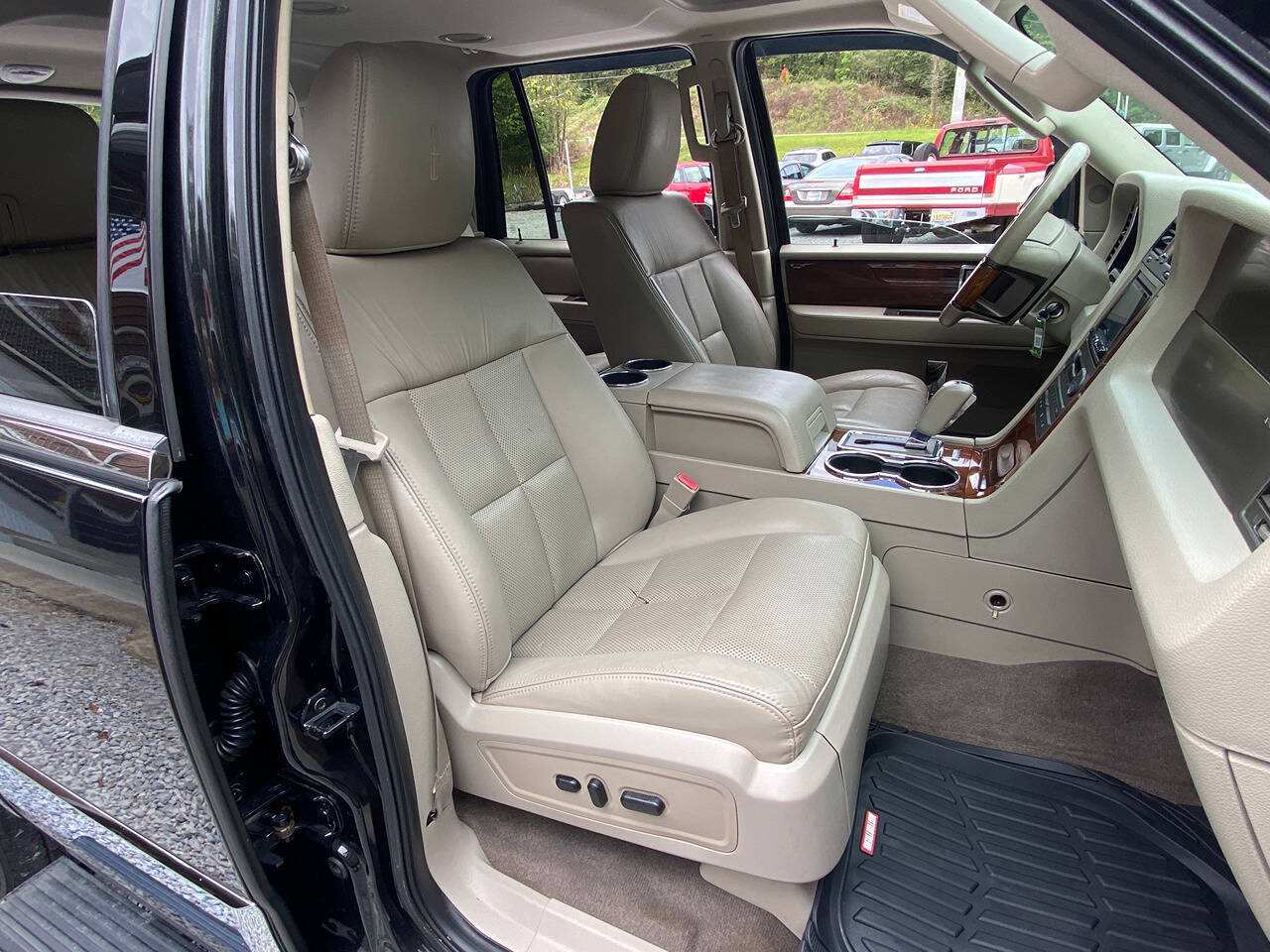 2012 Lincoln Navigator for sale at Auction Trades Auto Sales in Chelsea, AL