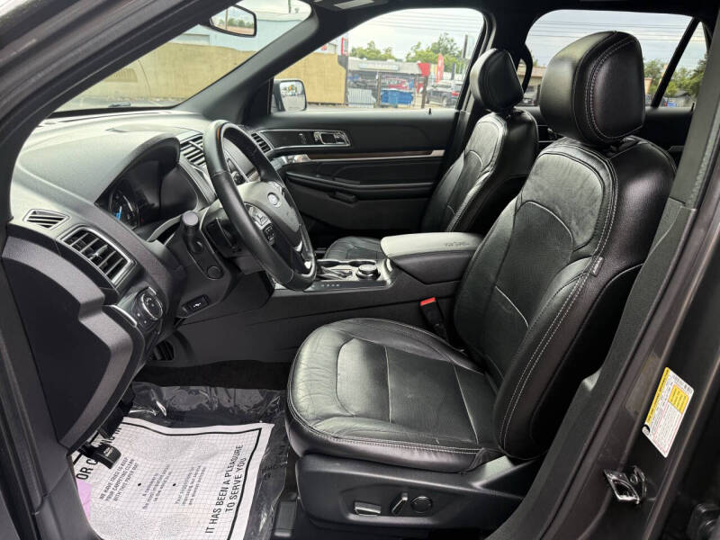 2017 Ford Explorer Limited