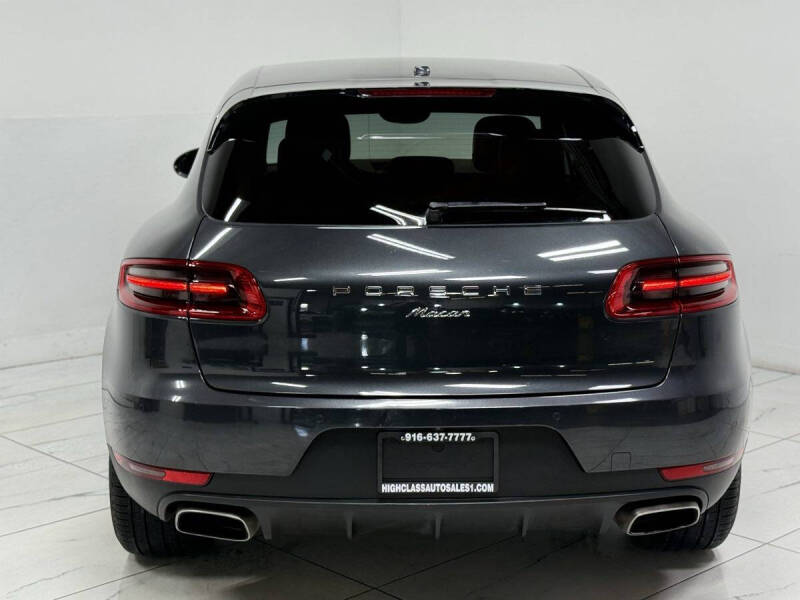 2017 Porsche Macan