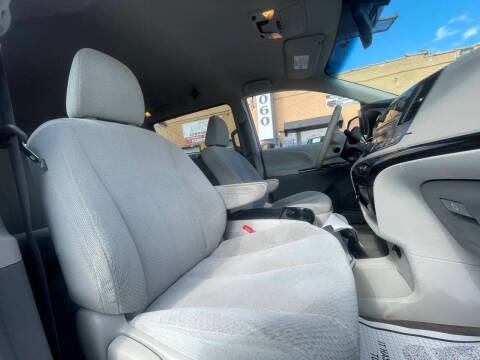 2014 Toyota Sienna