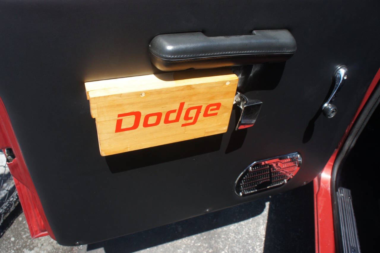 1979 Dodge D100 Pickup 39