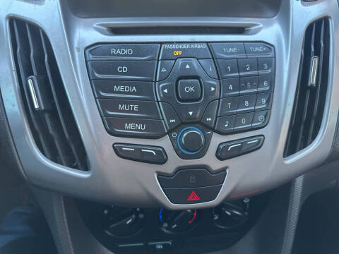 2017 Ford Transit Connect XLT