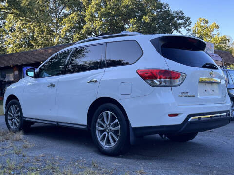 2015 Nissan Pathfinder S