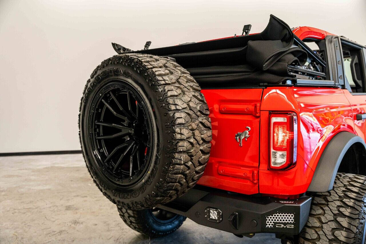 2023 FORD Bronco SUV / Crossover - $67,999