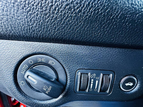 2015 Dodge Challenger R/T Plus