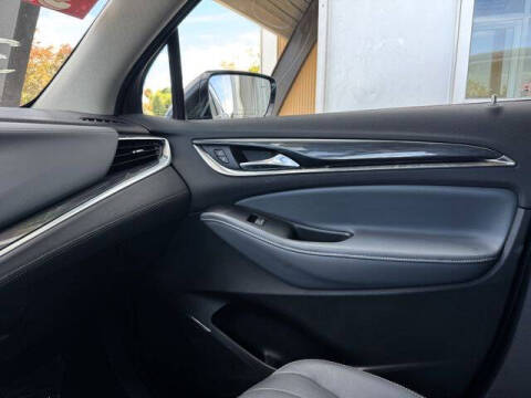 2018 Buick Enclave Essence