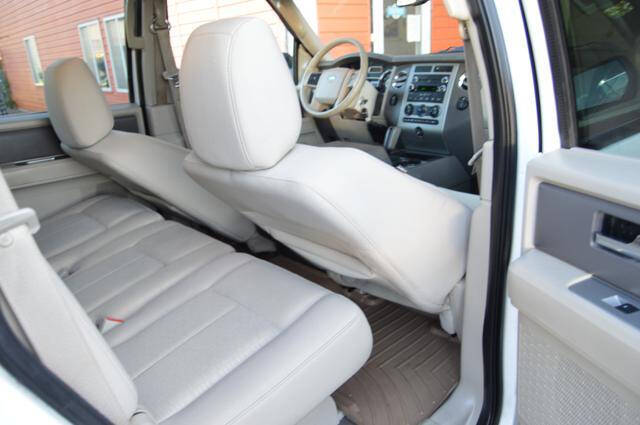 2010 Ford Expedition XLT