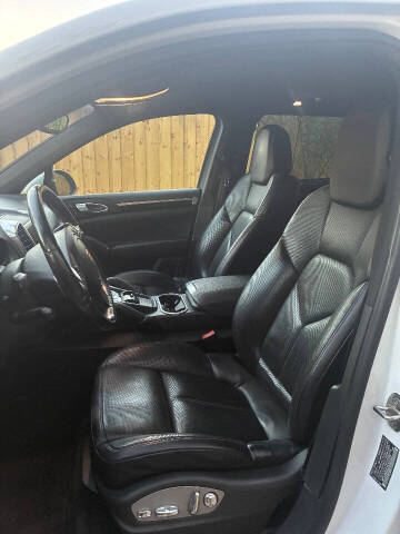 2012 Porsche Cayenne Tiptronic