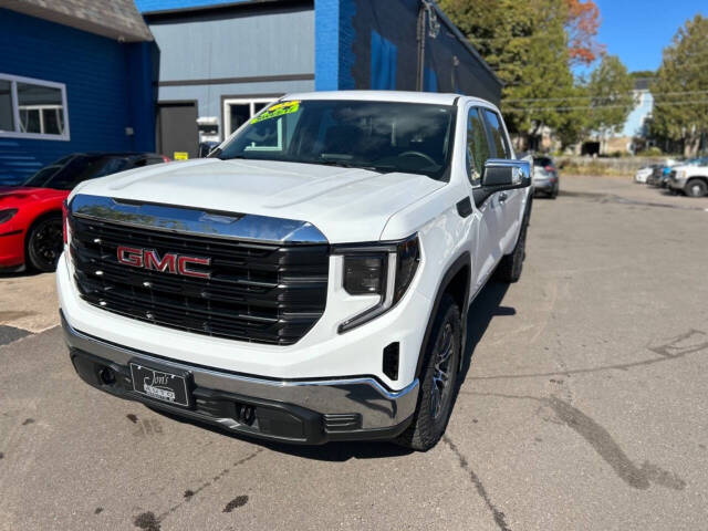 2022 GMC Sierra 1500 for sale at Jon's Auto in Marquette, MI