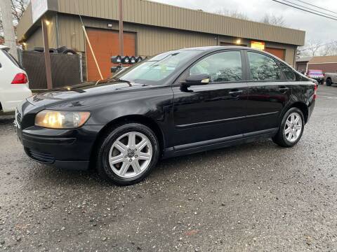 2006 Volvo S40 for sale at A.T  Auto Group LLC in Lakewood NJ