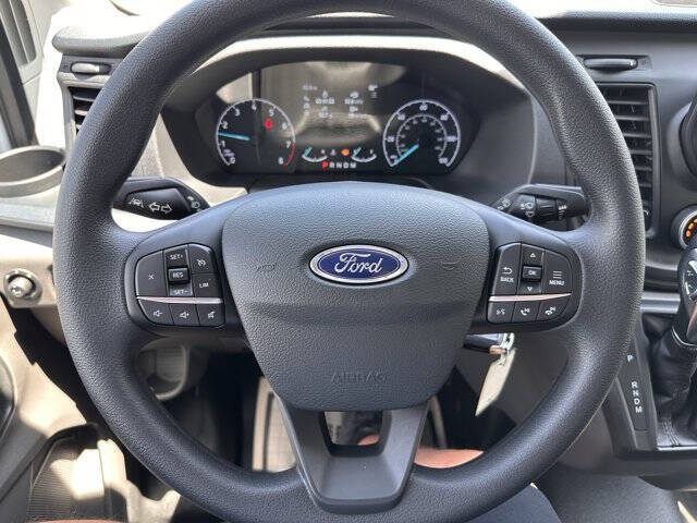 2025 Ford Transit 250