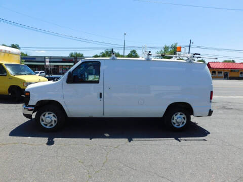 2014 Ford E-Series E-150