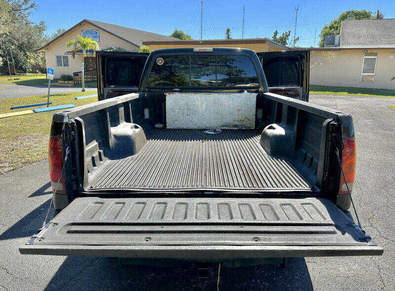 2006 Ford F-350 Super Duty  - $11,995