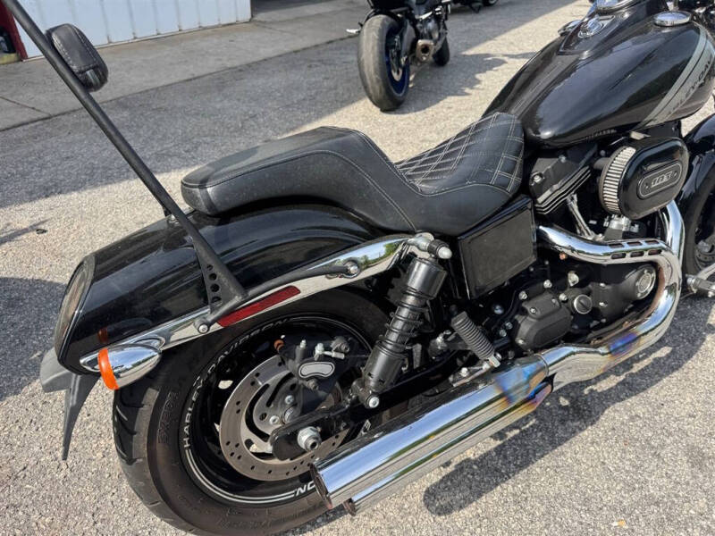 2016 Harley-Davidson FXDF103 -