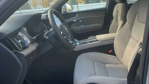 2026 Volvo XC90 B5 Core