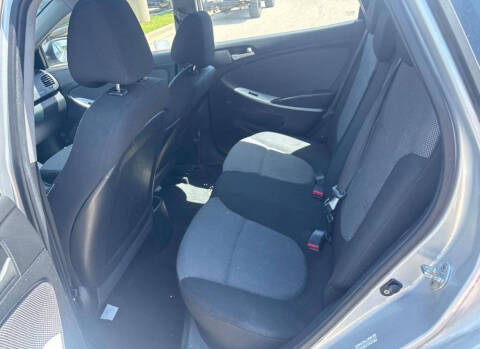 2012 Hyundai Accent GS