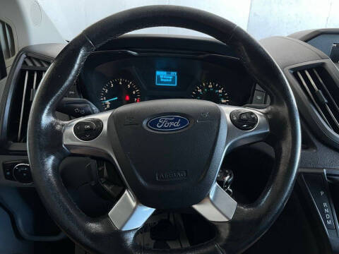 2017 Ford Transit