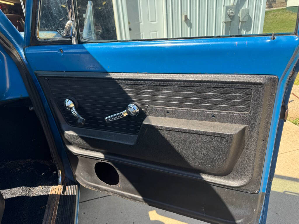1972 GMC Sierra 2500 39