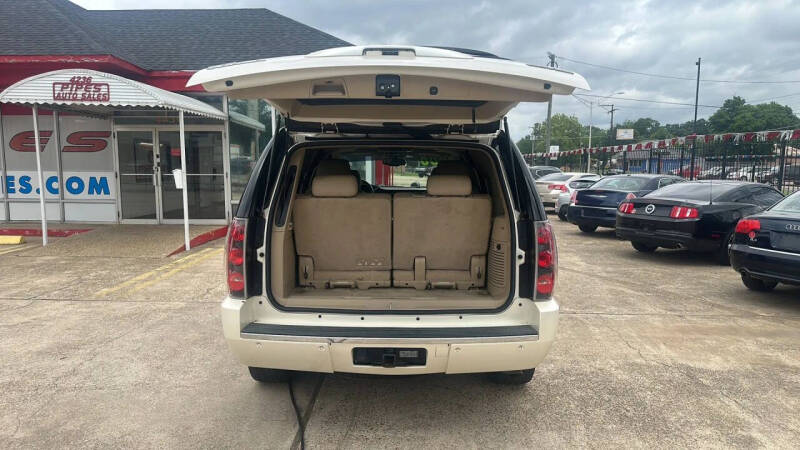 2011 GMC Yukon Denali