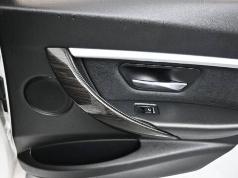 2018 BMW 3 Series 330e iPerformance