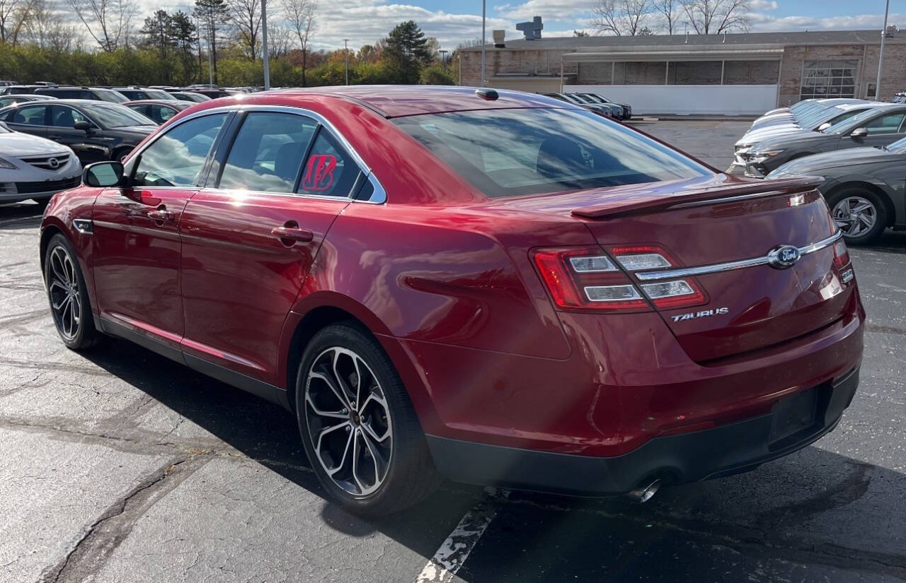 2017 Ford Taurus for sale at HEARTLAND AUTO SALES in Indianapolis, IN