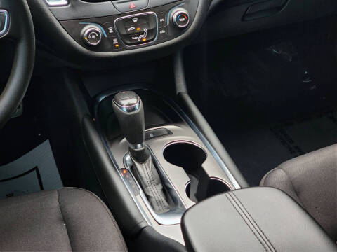 2017 Chevrolet Malibu LT