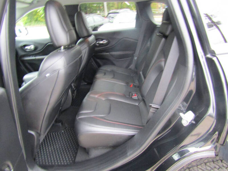 2021 Jeep Cherokee Trailhawk