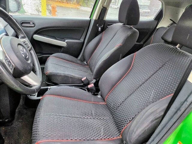 2011 Mazda MAZDA2 Touring
