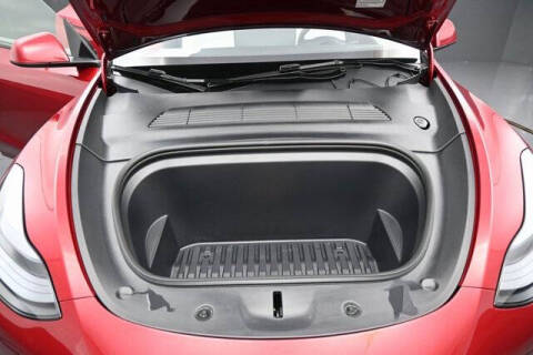 2025 Tesla Model Y Long Range