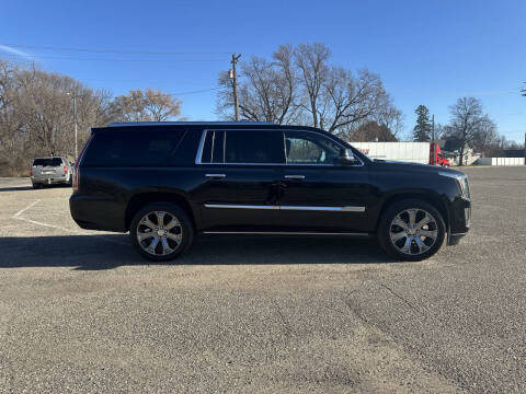 2018 Cadillac Escalade ESV Platinum