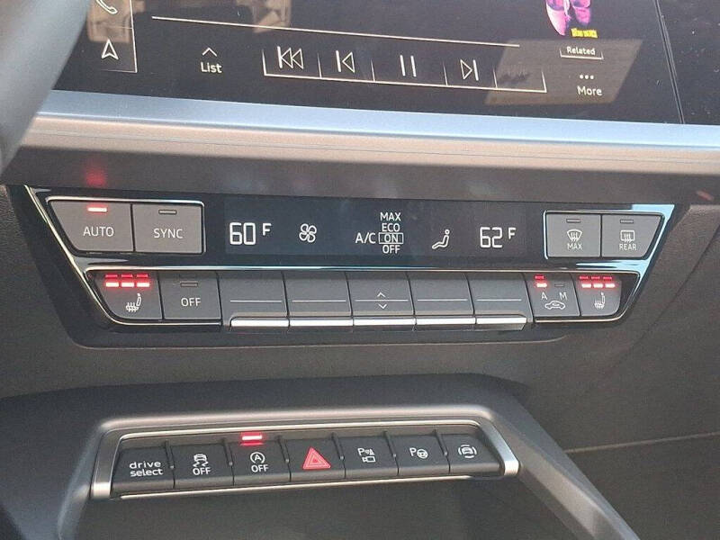 2025 Audi A3 quattro Premium Plus 40 TFSI