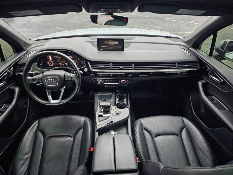 2019 Audi Q7 quattro Premium Plus 55 TFSI