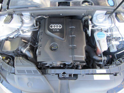 2016 Audi A4 2.0T quattro Premium